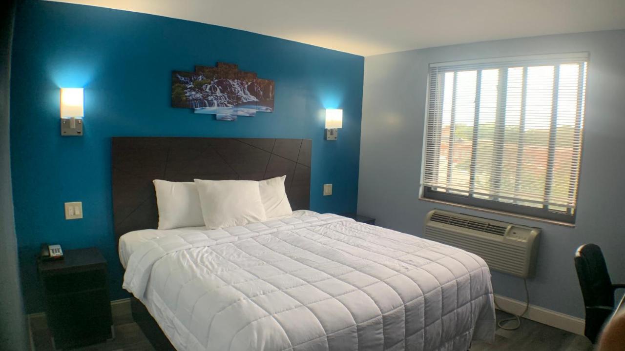East New York Inn Екстериор снимка