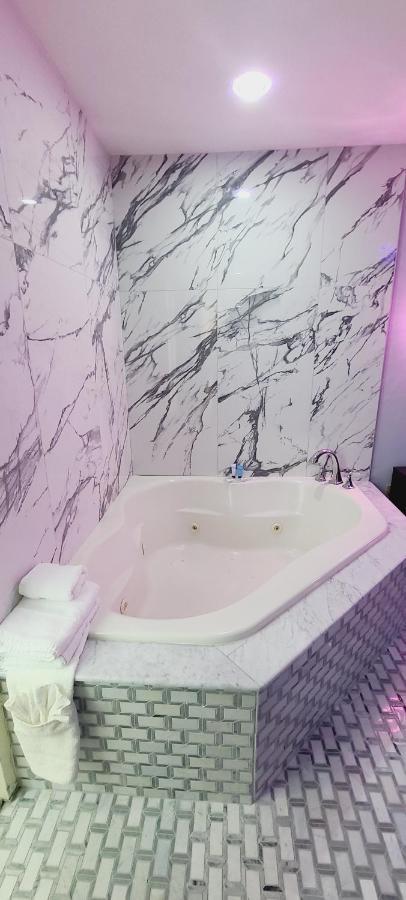 East New York Inn Екстериор снимка