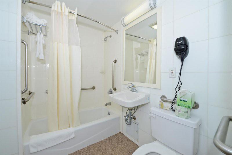 East New York Inn Екстериор снимка